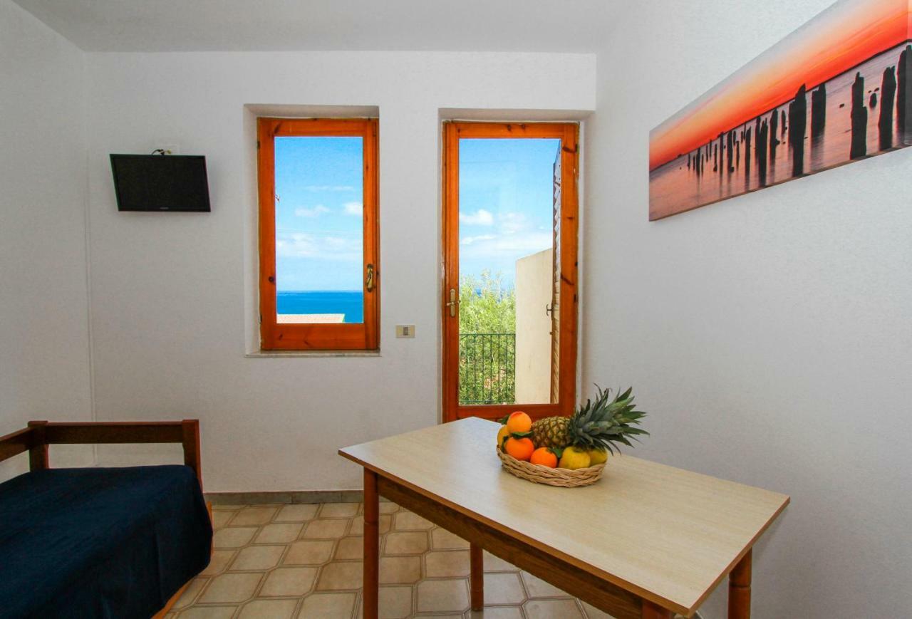 Residence Calava Gioiosa Marea Exterior photo